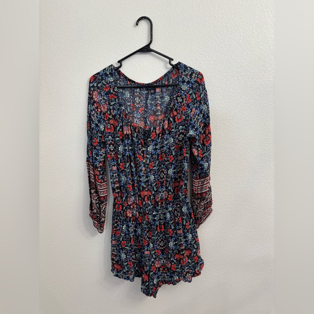 Bundle of 2 Rompers